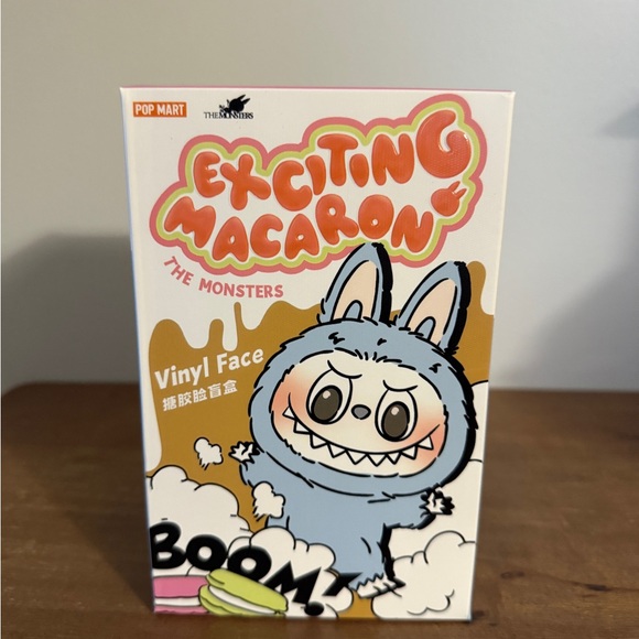 Exciting Macaron Labubu Vinyl Figure - Picture 1 of 4